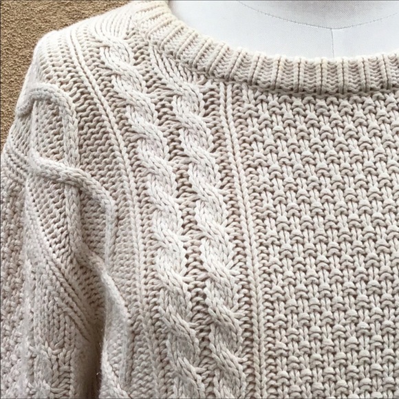 [SOLD] Crew Cableknit Cotton Sweater S - Picture 2 of 8